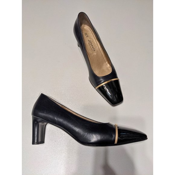 St. John | Sahara Patent Toe Pumps Navy/Black